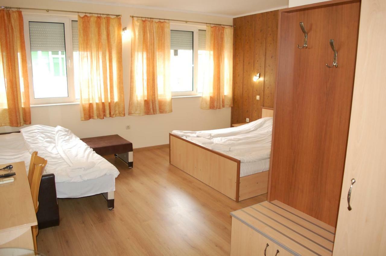 Hotel Vitosha Trjawna Exterior foto